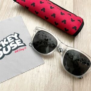 Disney Mickey Mouse Black and Clear Sunglasses, Adult